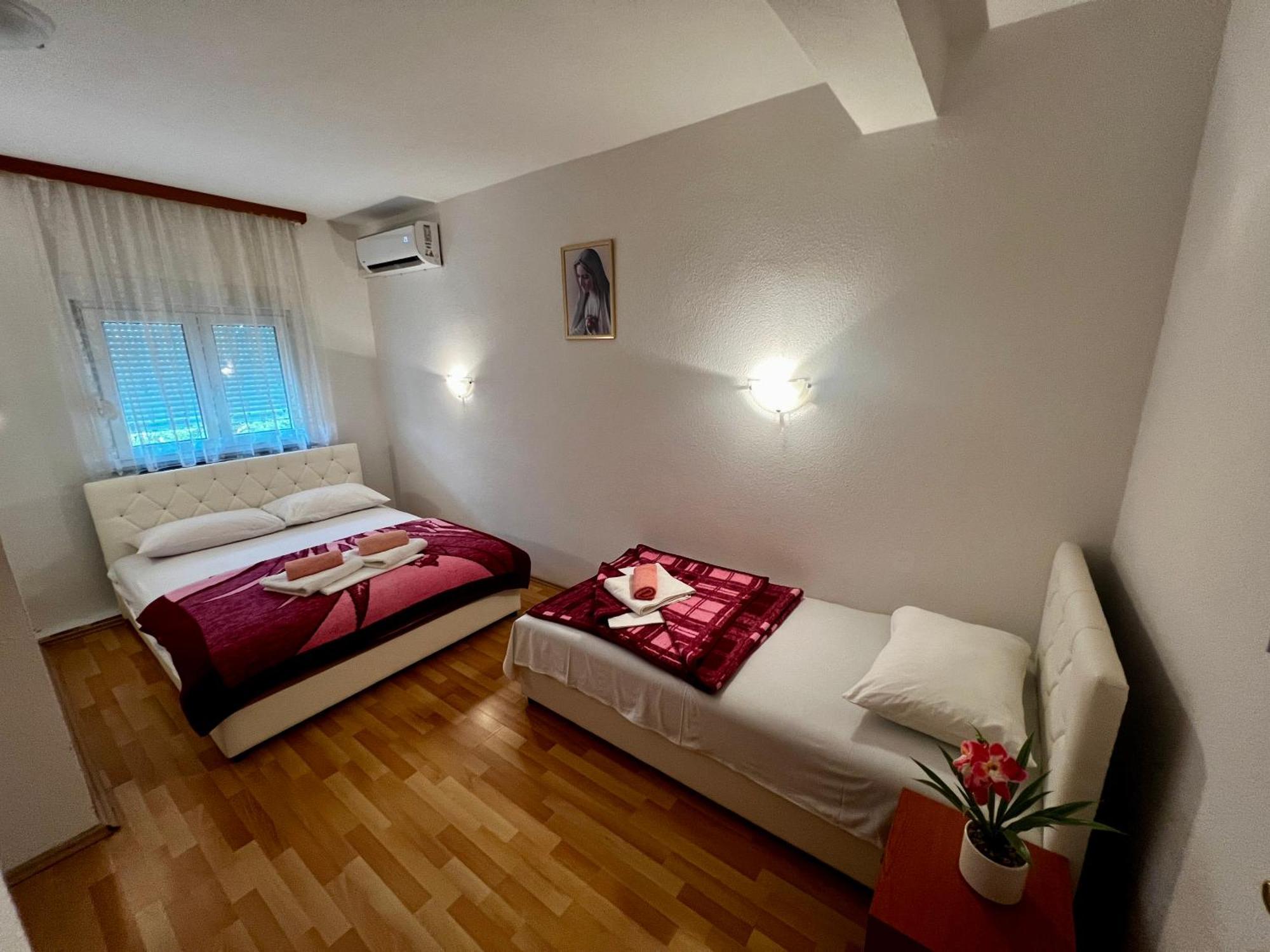 Rooms Ivana Međugorje Eksteriør billede
